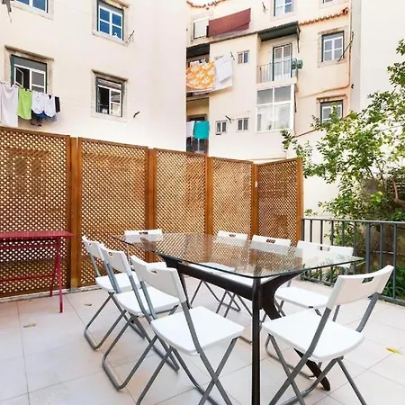 Exquisite Townhouse In Center- Private Garage & Terrace 아파트